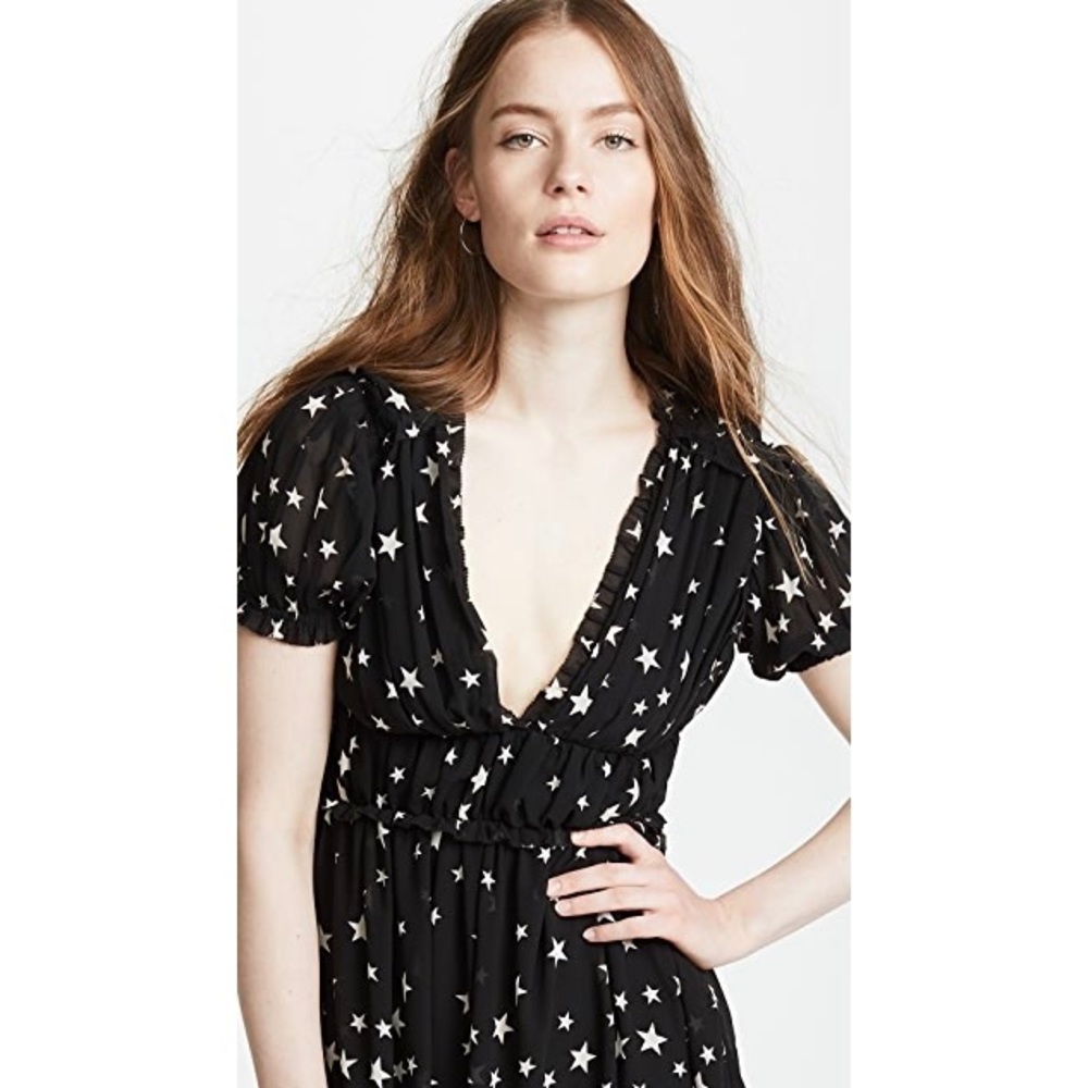 Valencia and Vine star dress size S